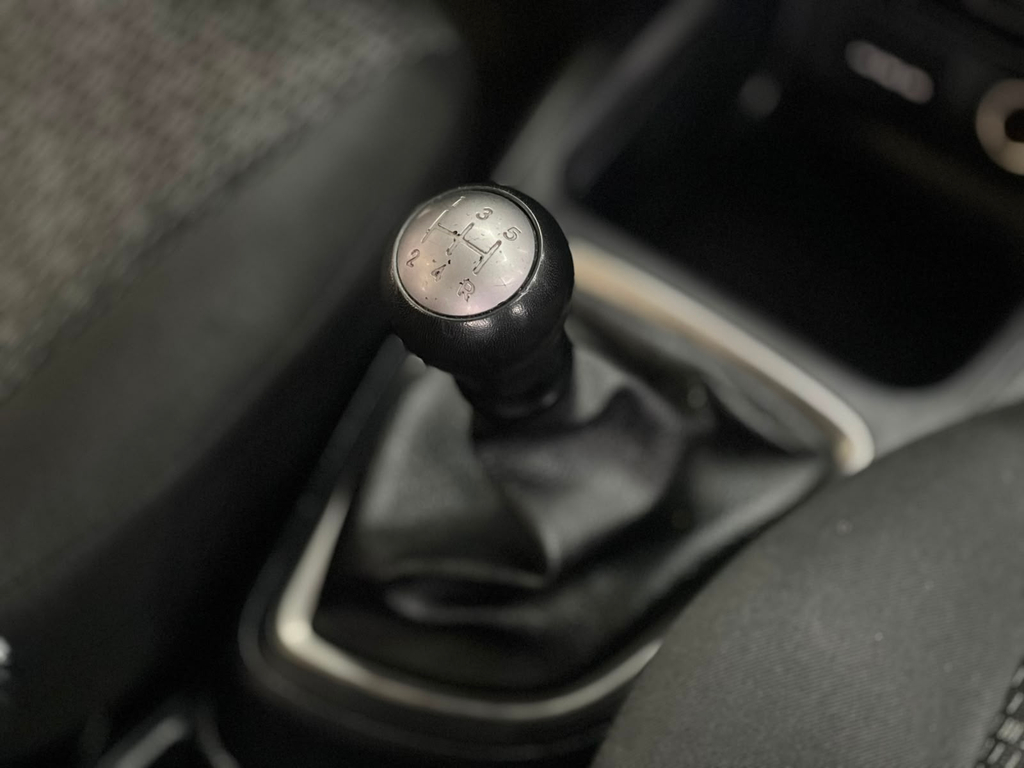 Hyundai HB20 Prata