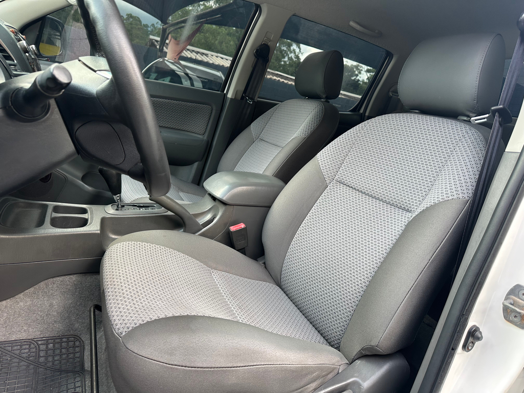 Toyota Hilux Branco