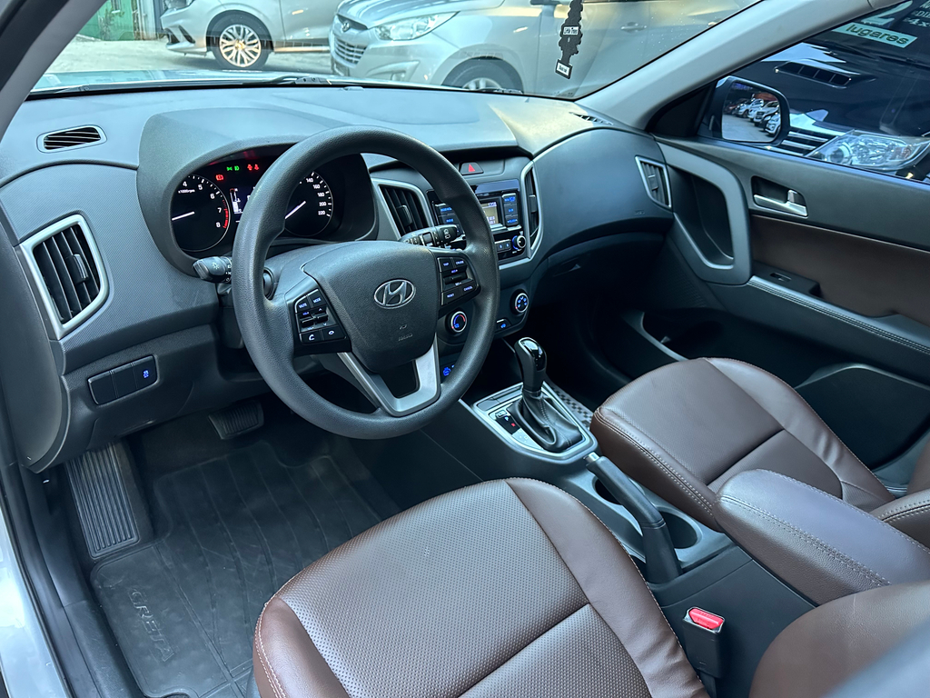 Hyundai Creta Prata