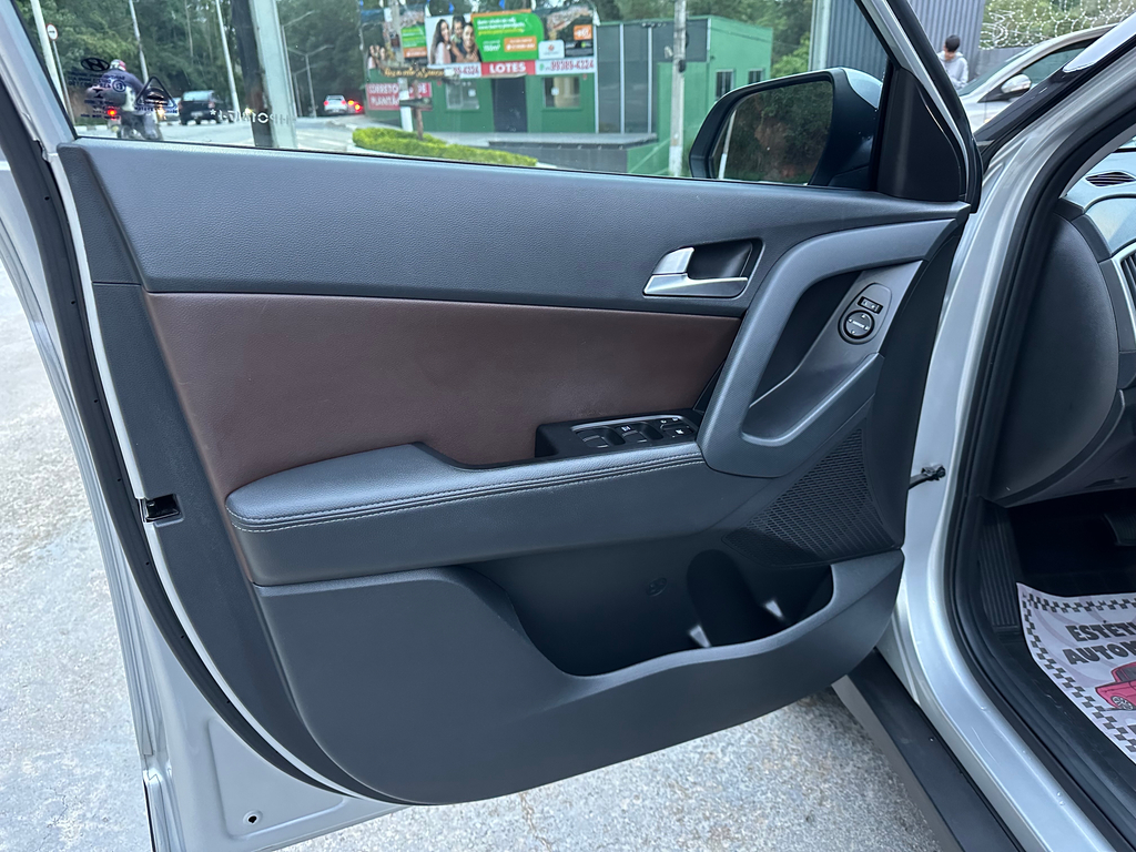 Hyundai Creta Prata