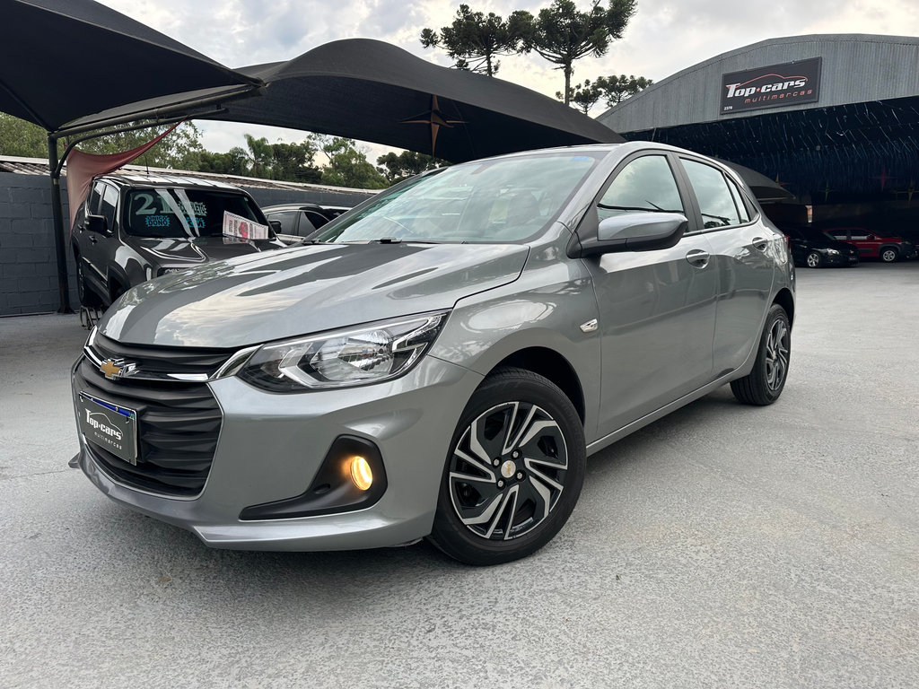 Chevrolet Onix Prata