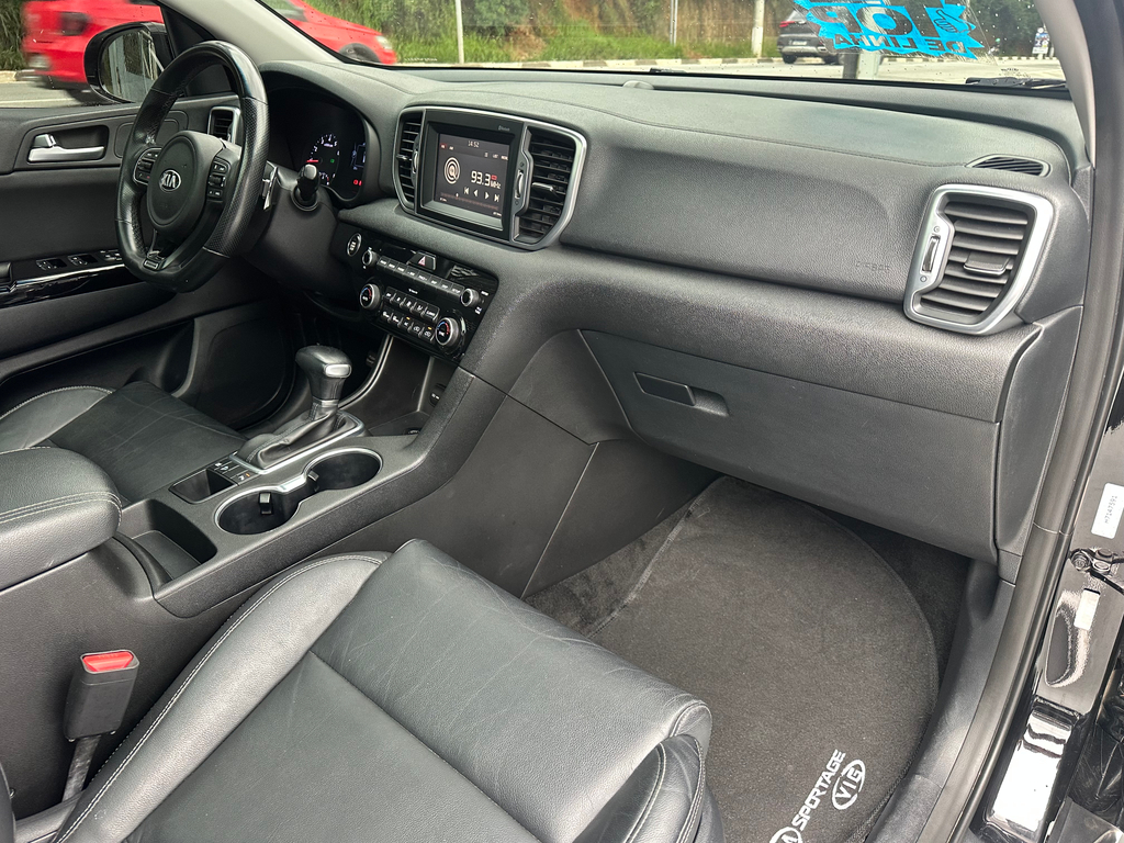 Kia Sportage Preto