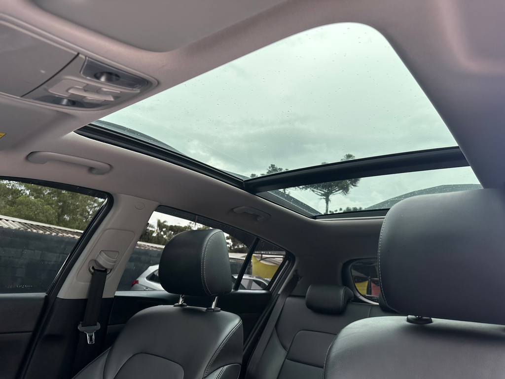 Kia Sportage Preto