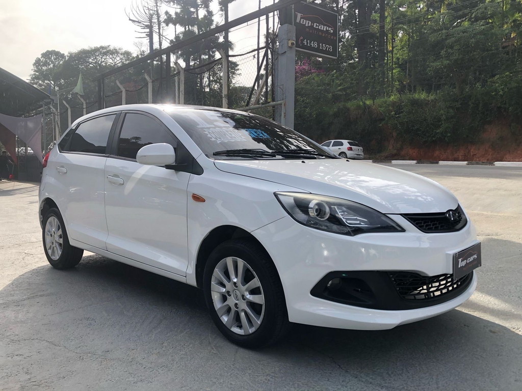 Chery Celer Branco