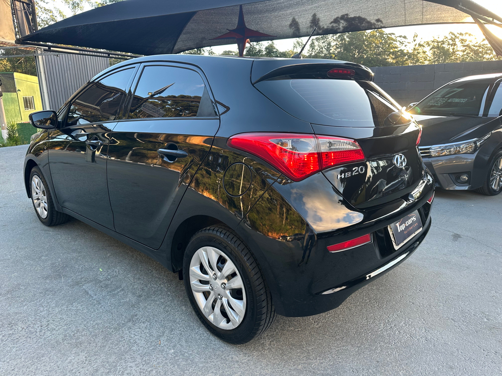 Hyundai HB20 Preto