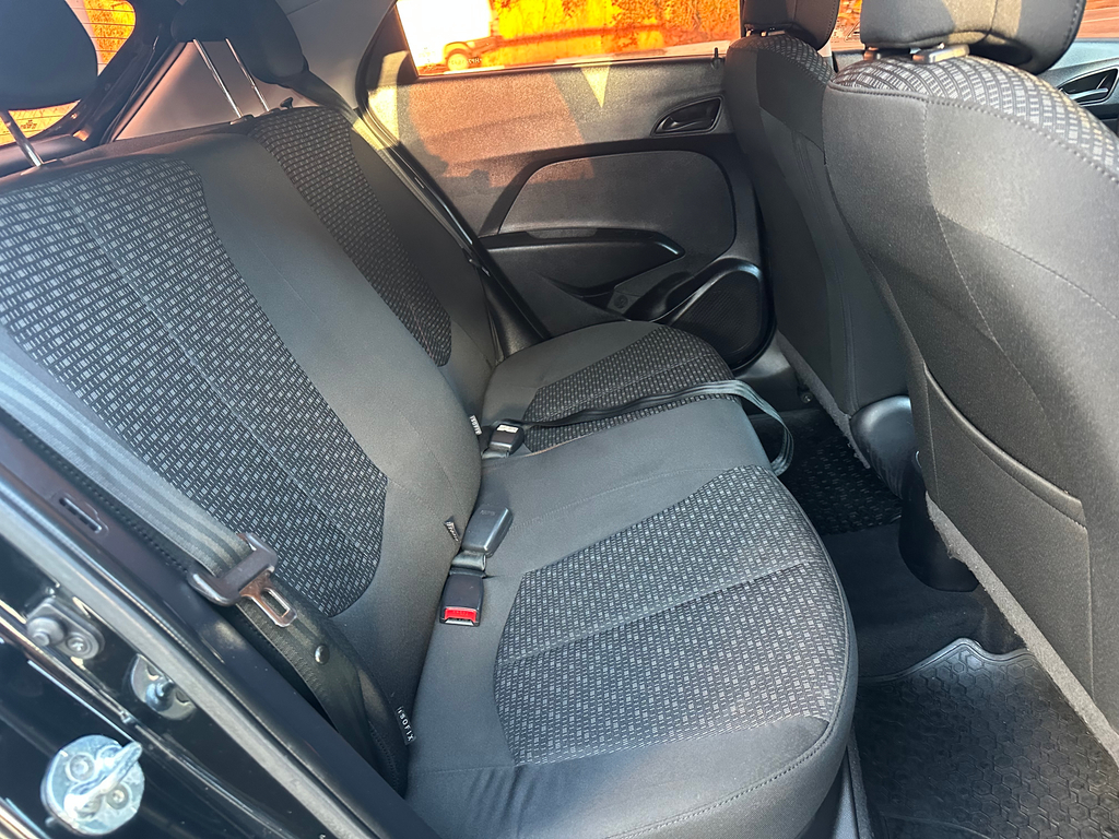Hyundai HB20 Preto