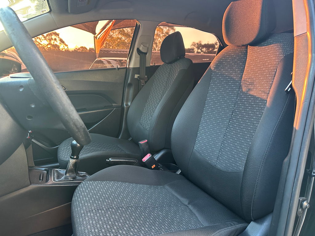 Hyundai HB20 Preto