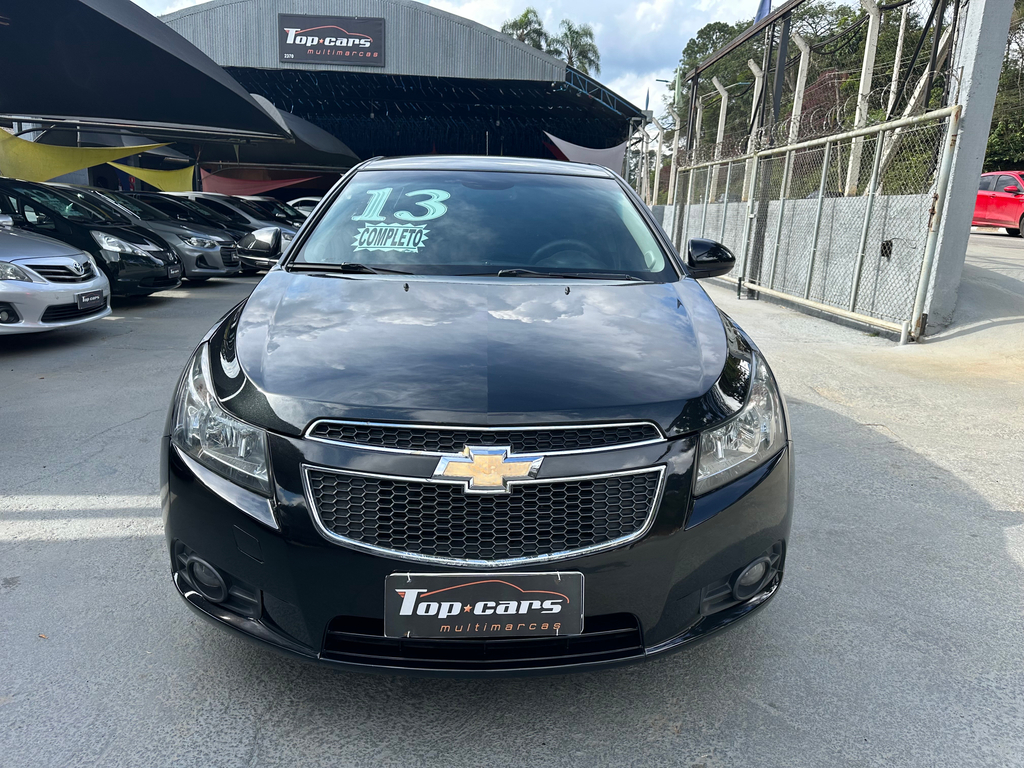 Chevrolet Cruze Preto