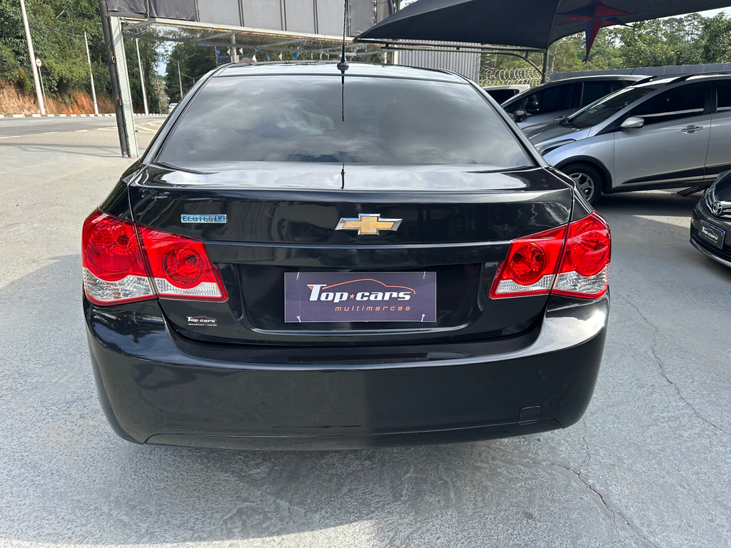 Chevrolet Cruze Preto