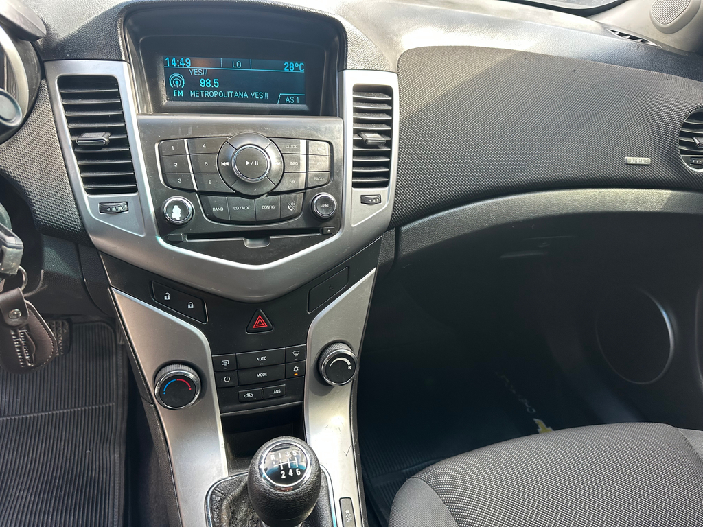 Chevrolet Cruze Preto