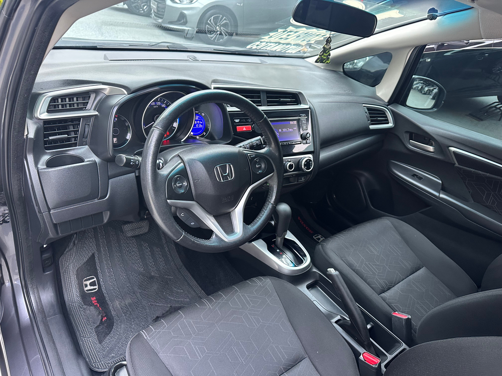 Honda Fit Cinza