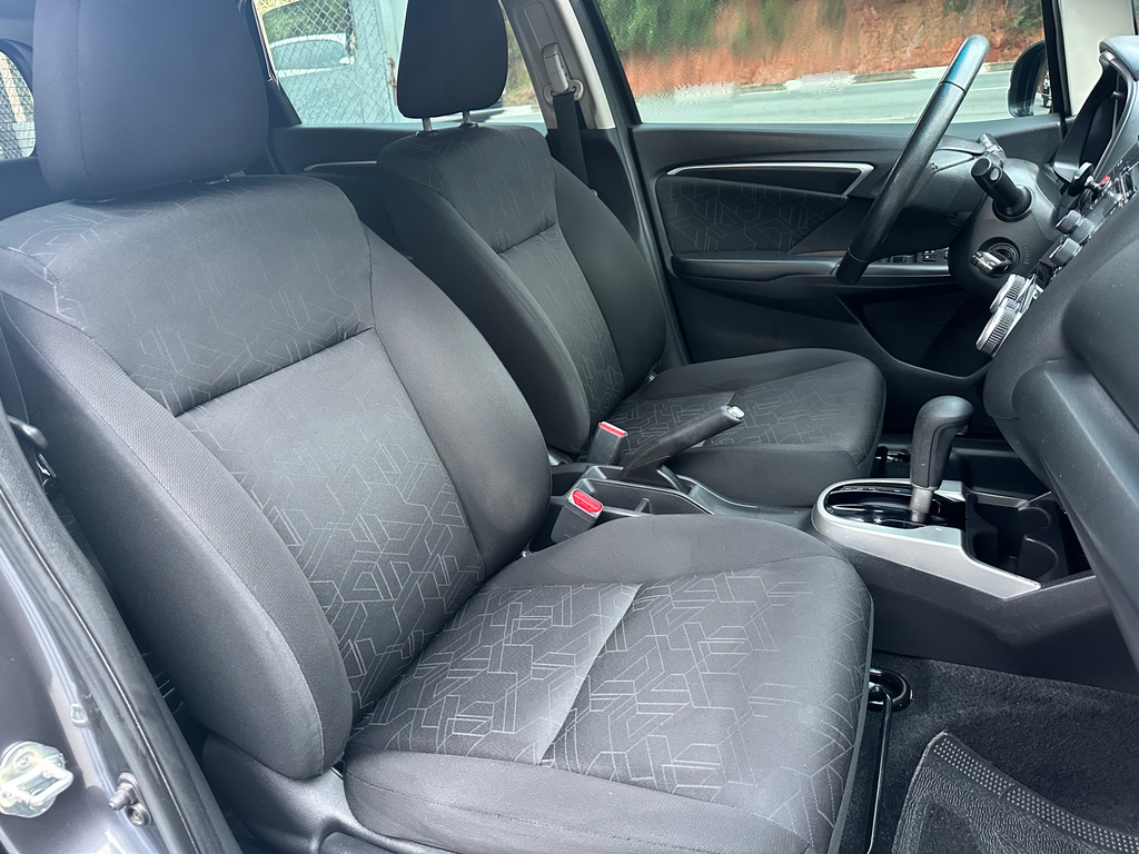 Honda Fit Cinza