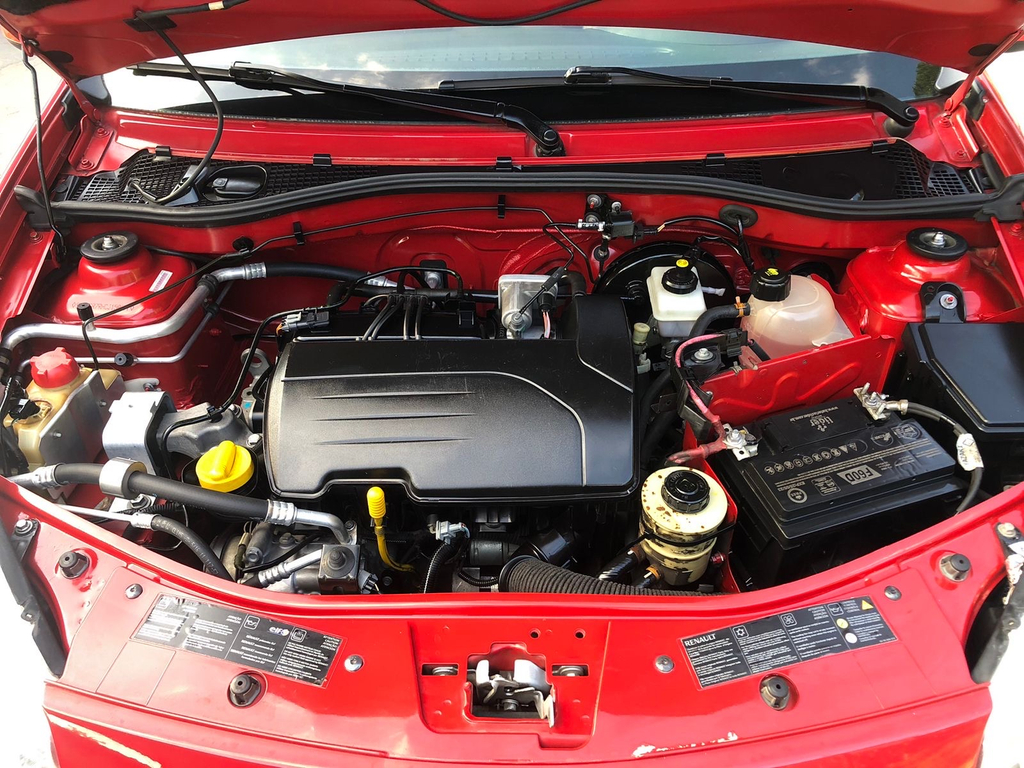 Renault Sandero Vermelho