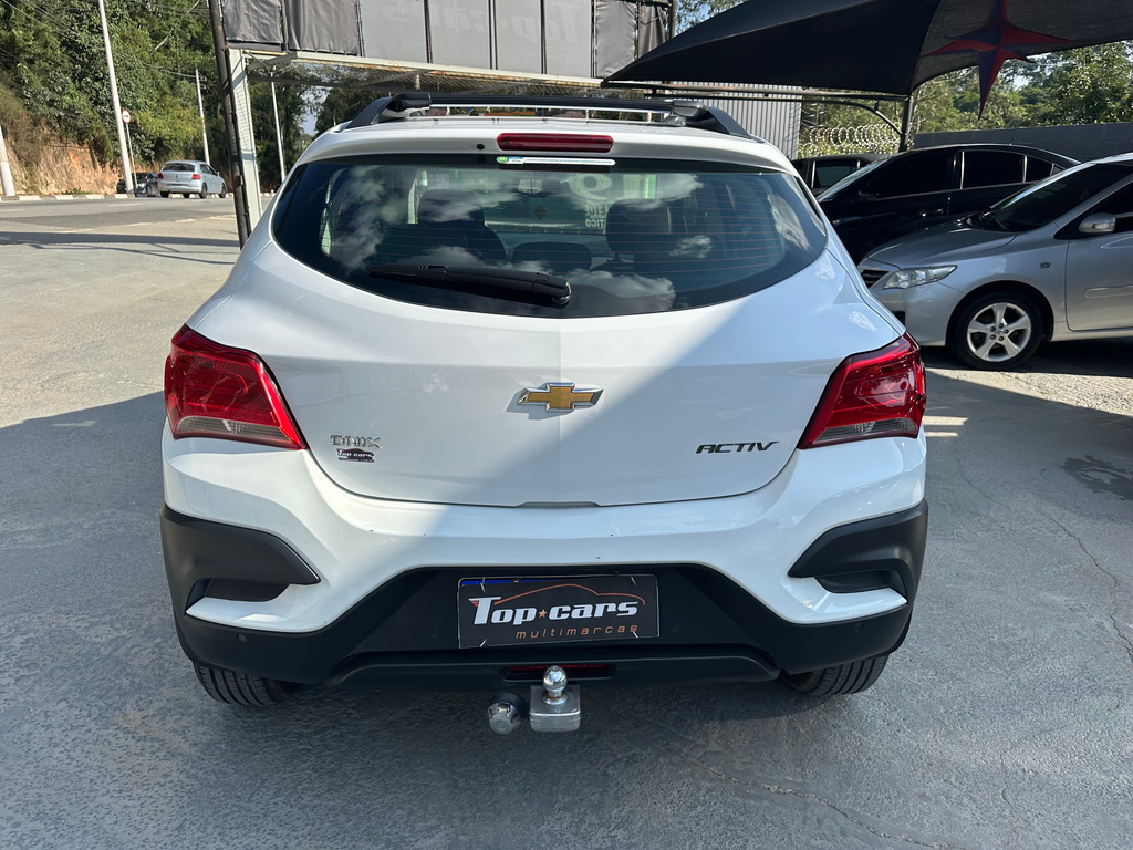 Chevrolet Onix Branco