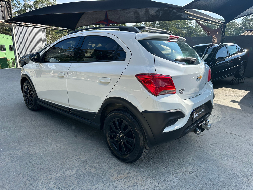 Chevrolet Onix Branco