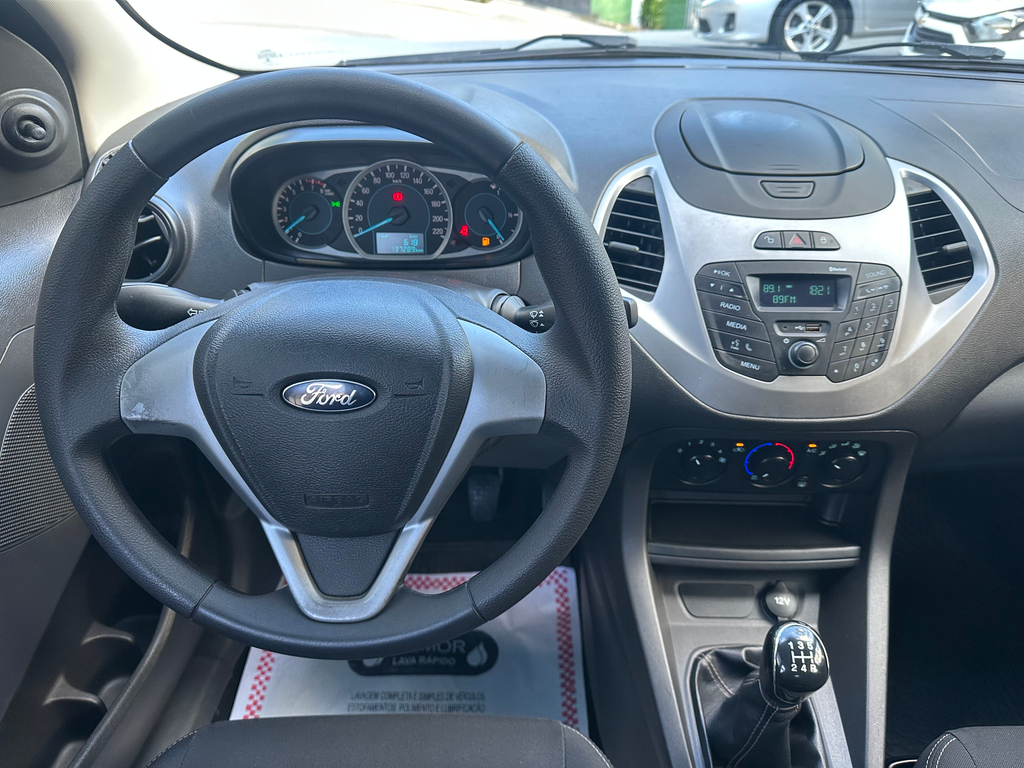 Ford Ka Preto