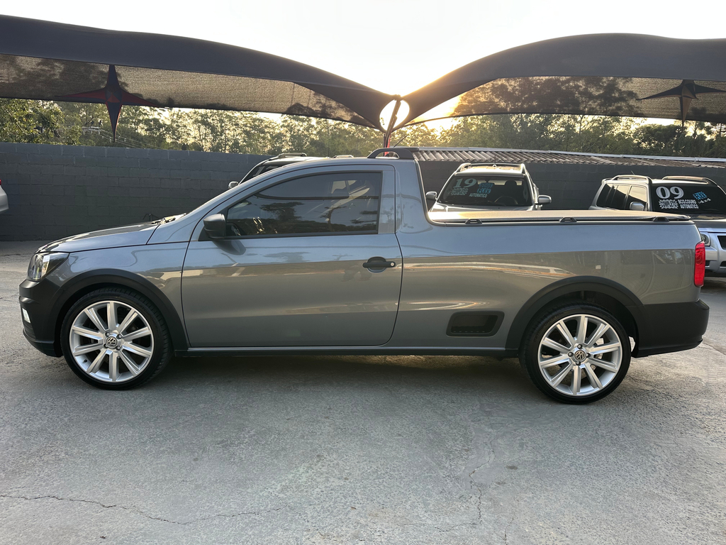 Volkswagen Saveiro Cinza
