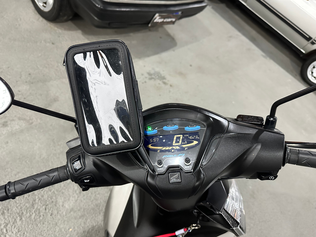 Honda BIZ  Prata