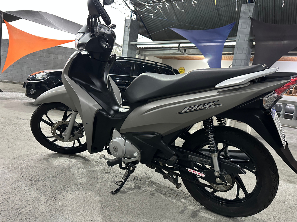 Honda BIZ  Prata