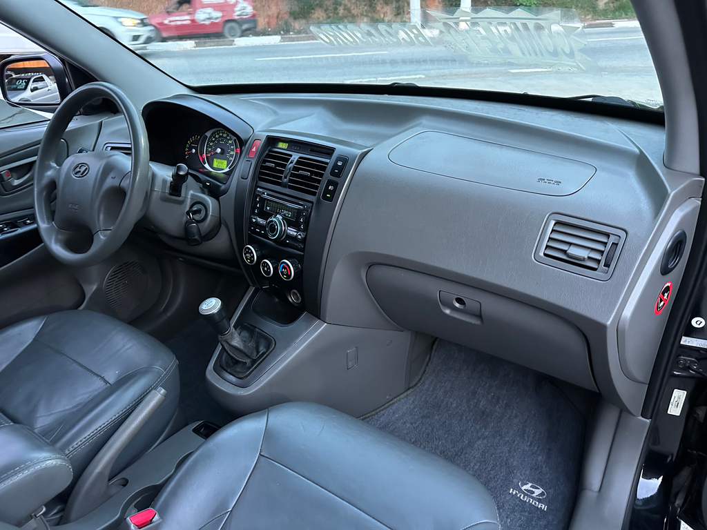 Hyundai Tucson Preto