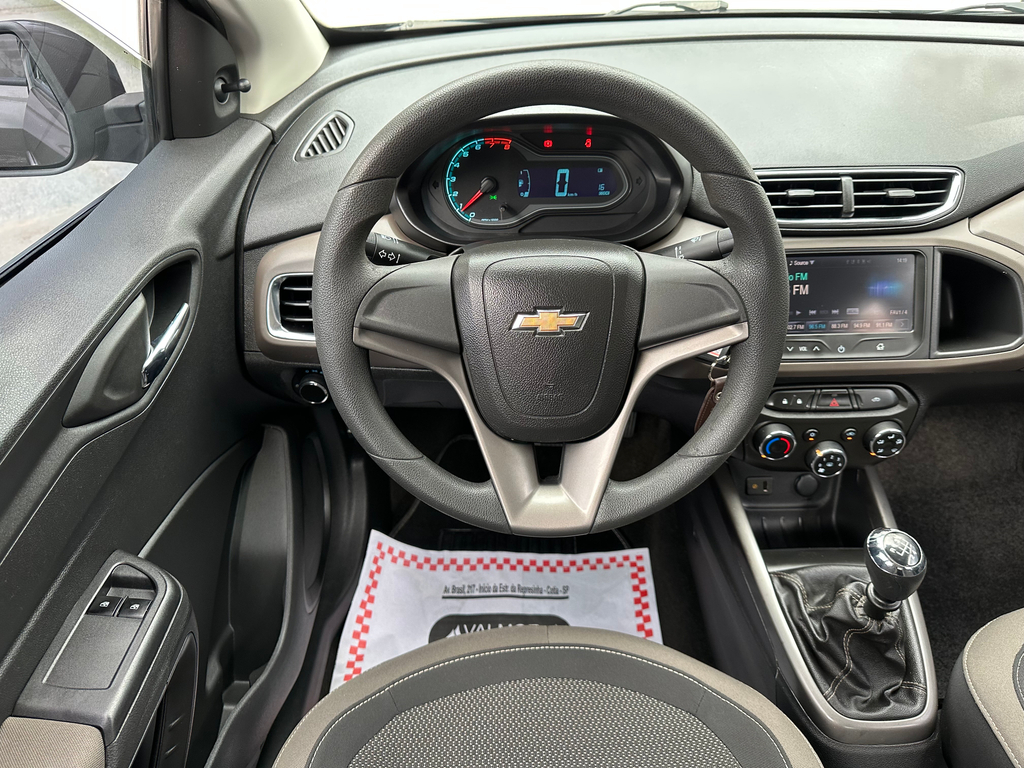 Chevrolet Prisma Cinza