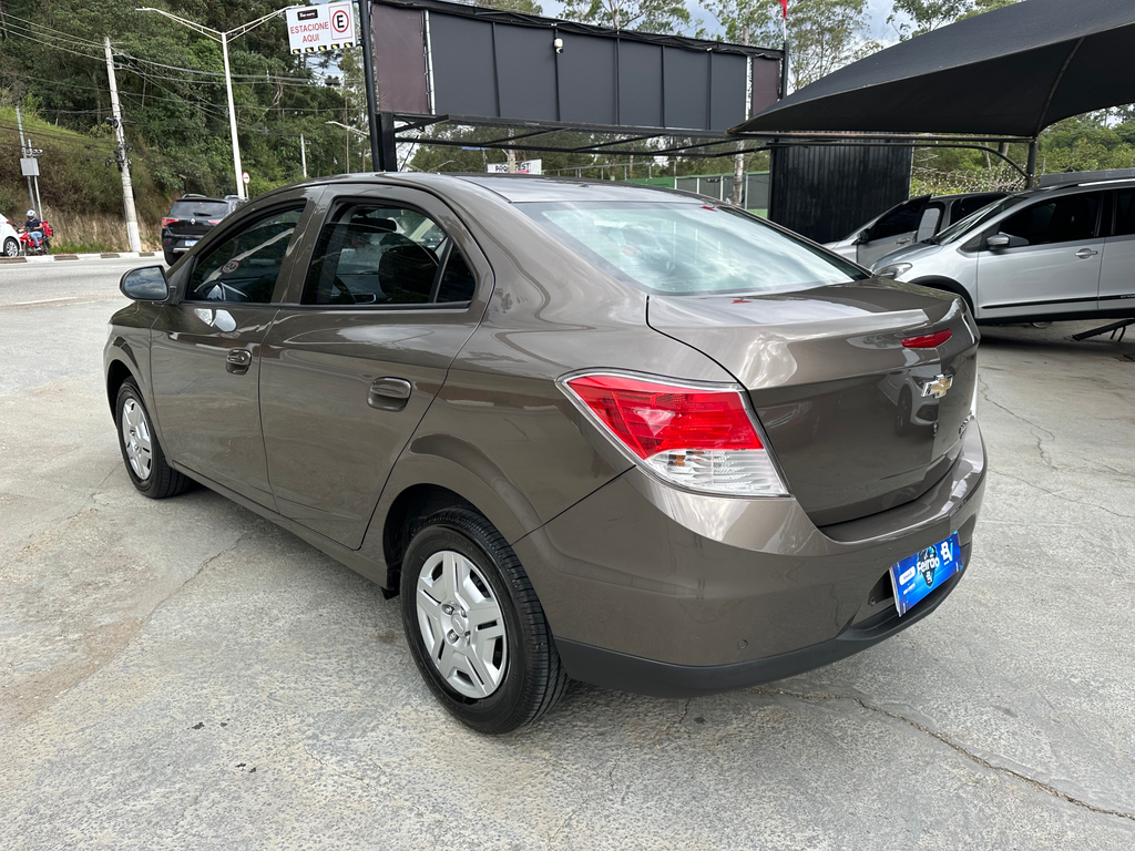 Chevrolet Prisma Cinza