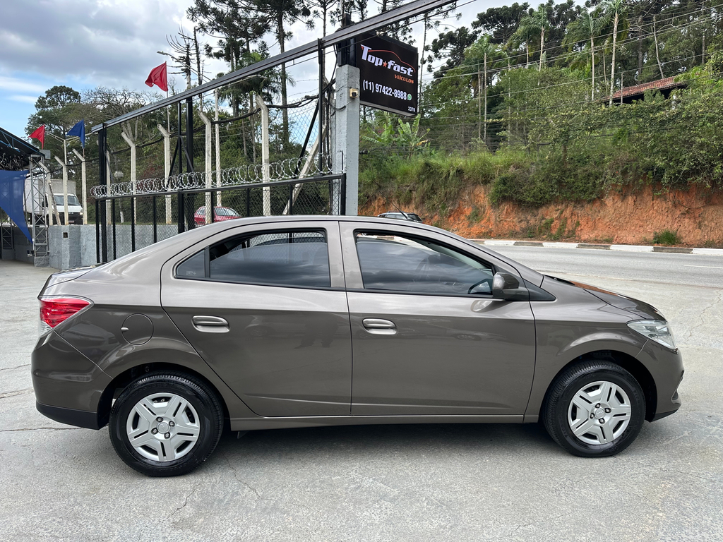 Chevrolet Prisma Cinza