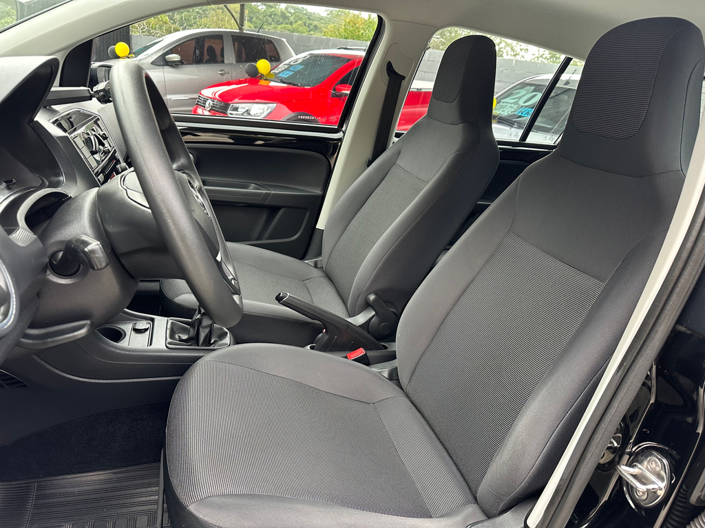 Volkswagen Up! Preto
