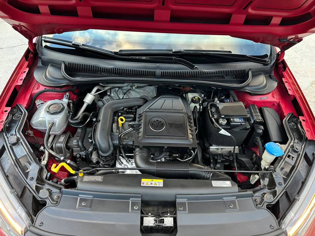Volkswagen Nivus Vermelho