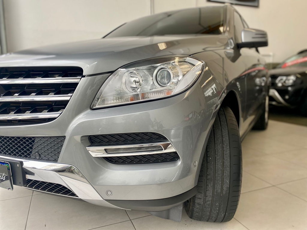 Mercedes Benz ML-350 Prata