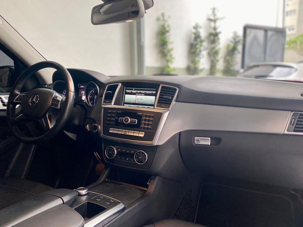 Mercedes Benz ML-350 Prata