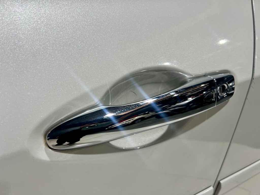 Nissan Kicks Branco