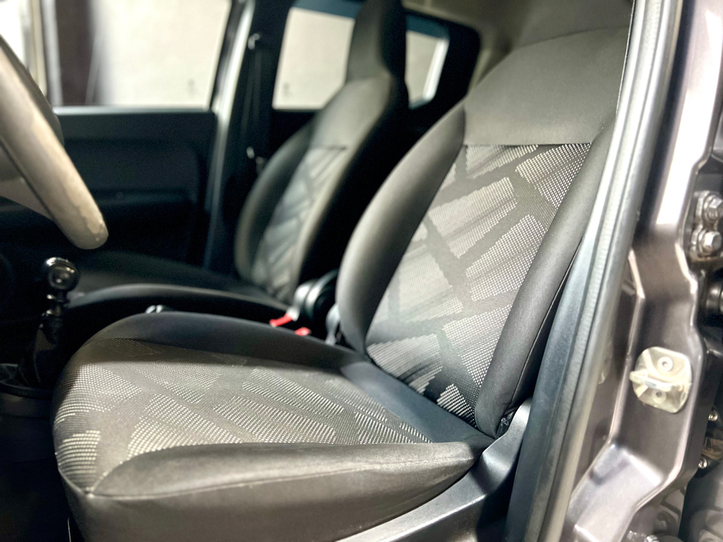 Fiat MOBI LIKE Cinza
