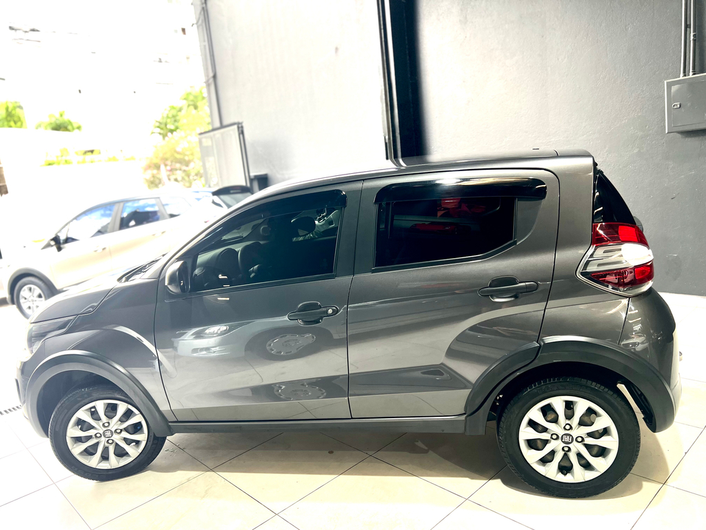 Fiat MOBI LIKE Cinza