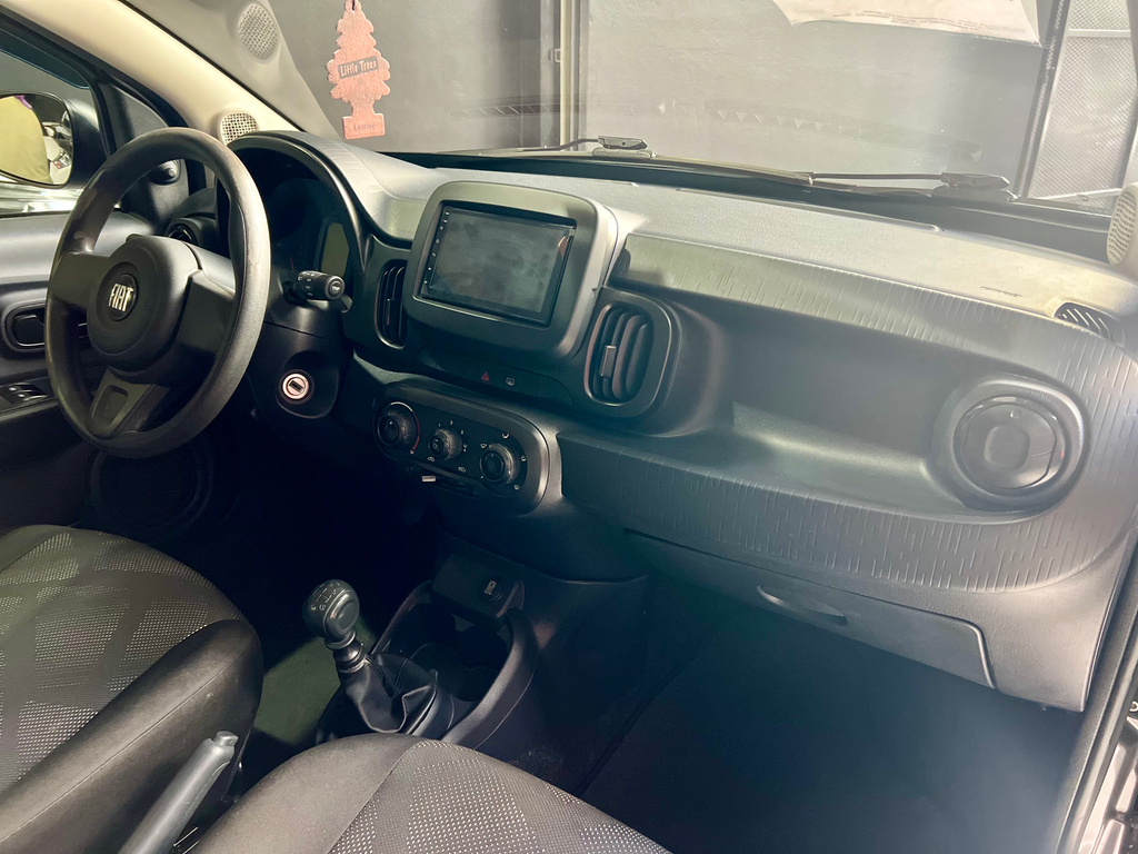 Fiat MOBI LIKE Cinza
