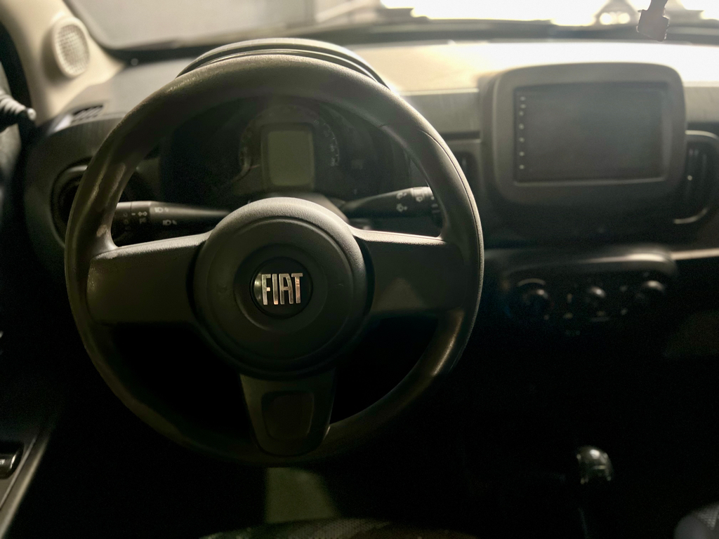 Fiat MOBI LIKE Cinza