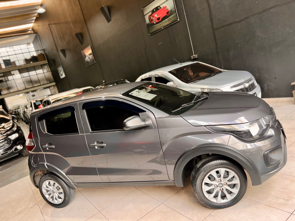 Fiat MOBI LIKE Cinza