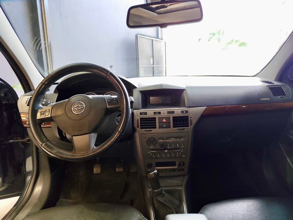Chevrolet Vectra Cinza