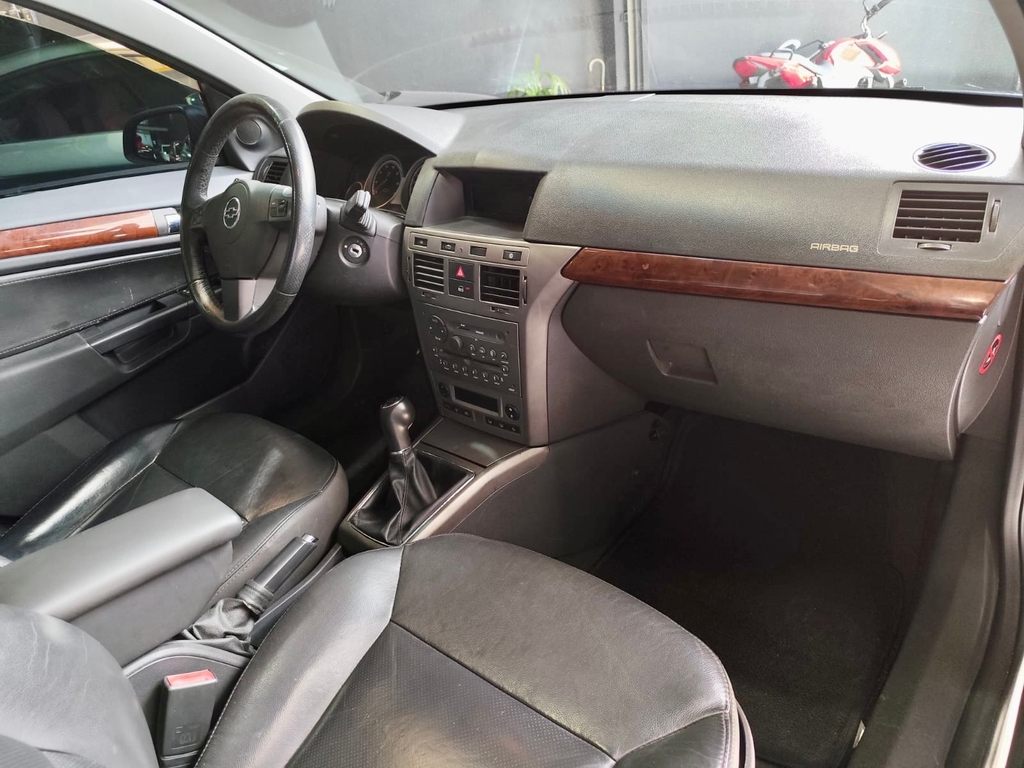 Chevrolet Vectra Cinza