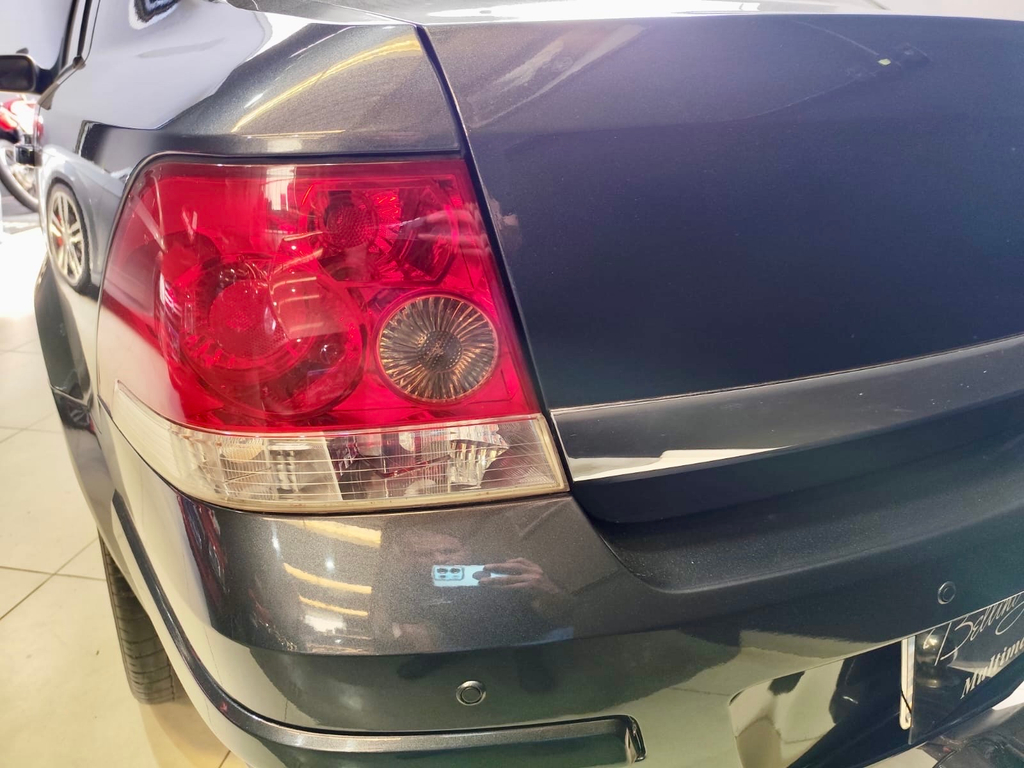 Chevrolet Vectra Cinza