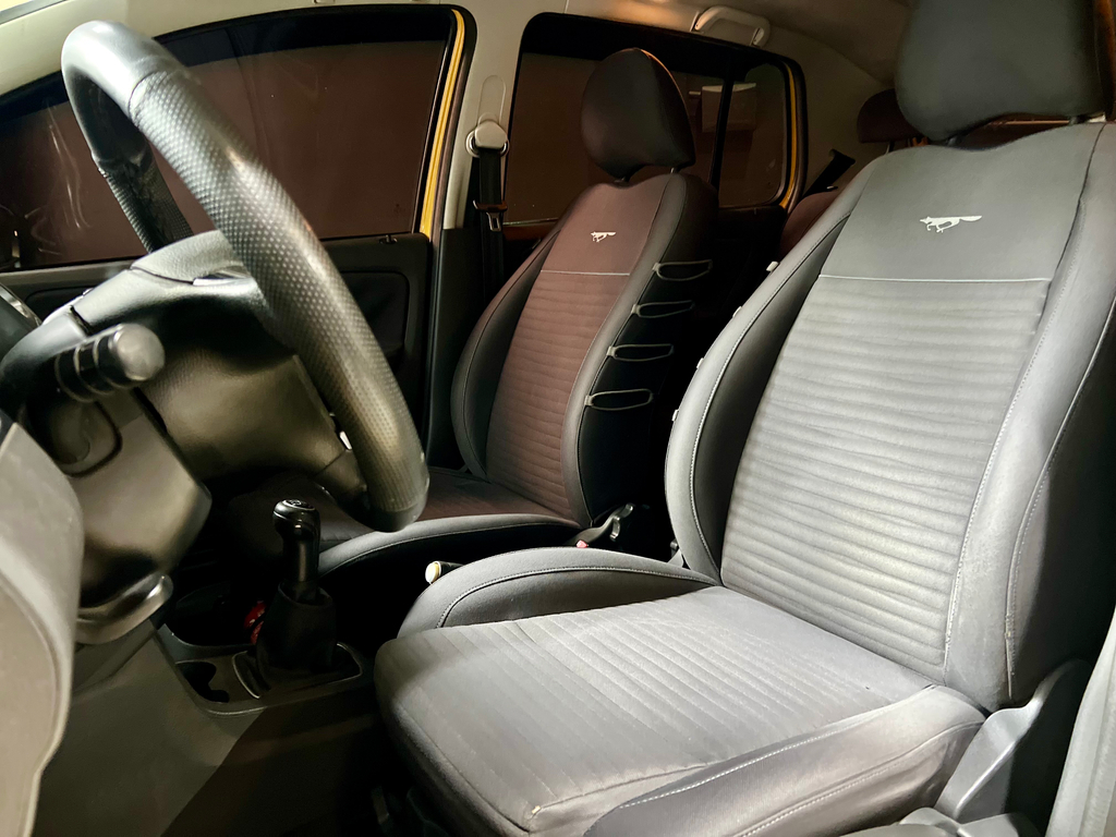 Volkswagen CrossFox Amarelo