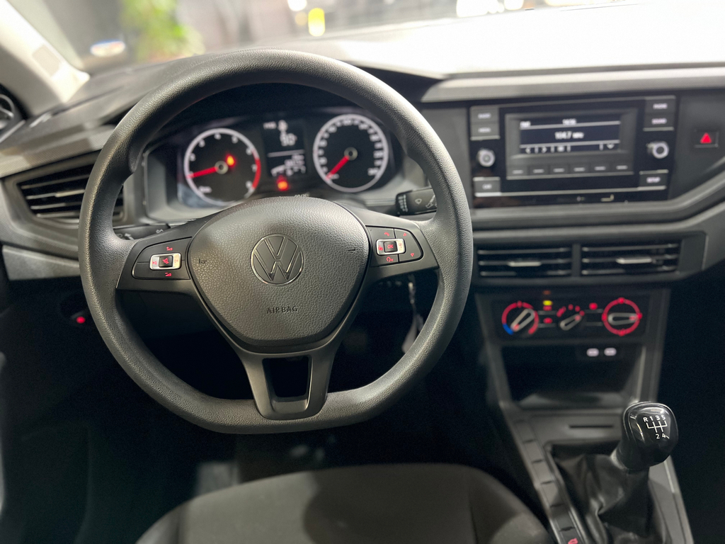 Volkswagen Polo Prata
