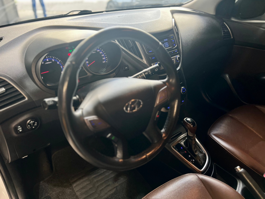 Hyundai HB20X Branco