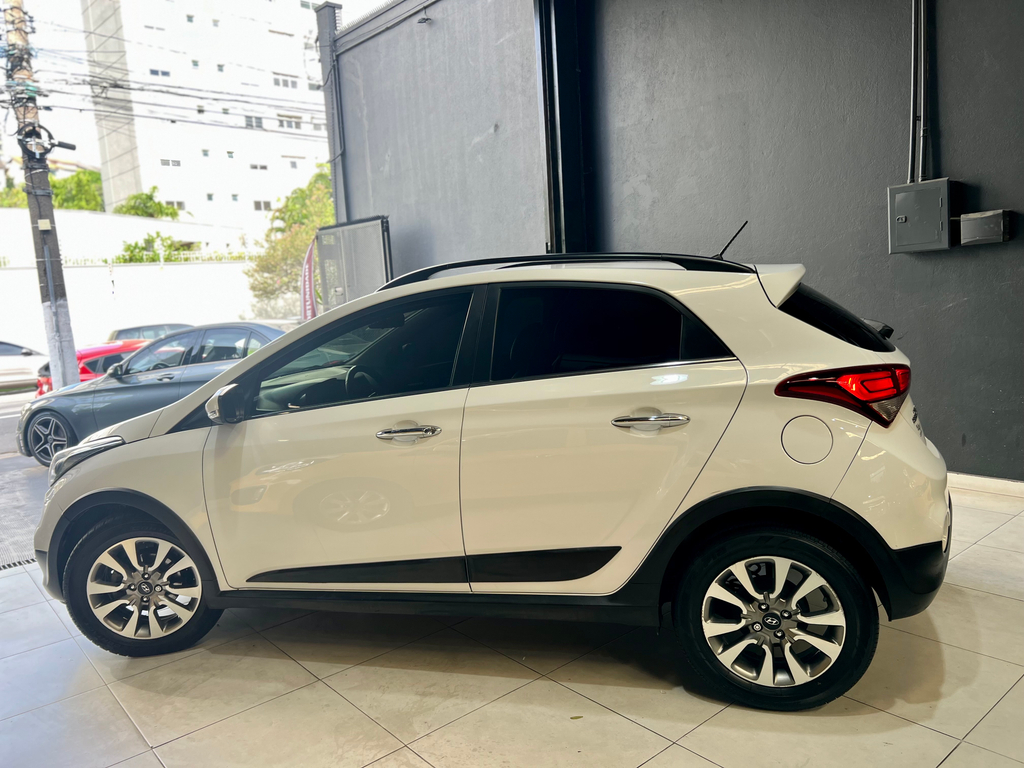 Hyundai HB20X Branco