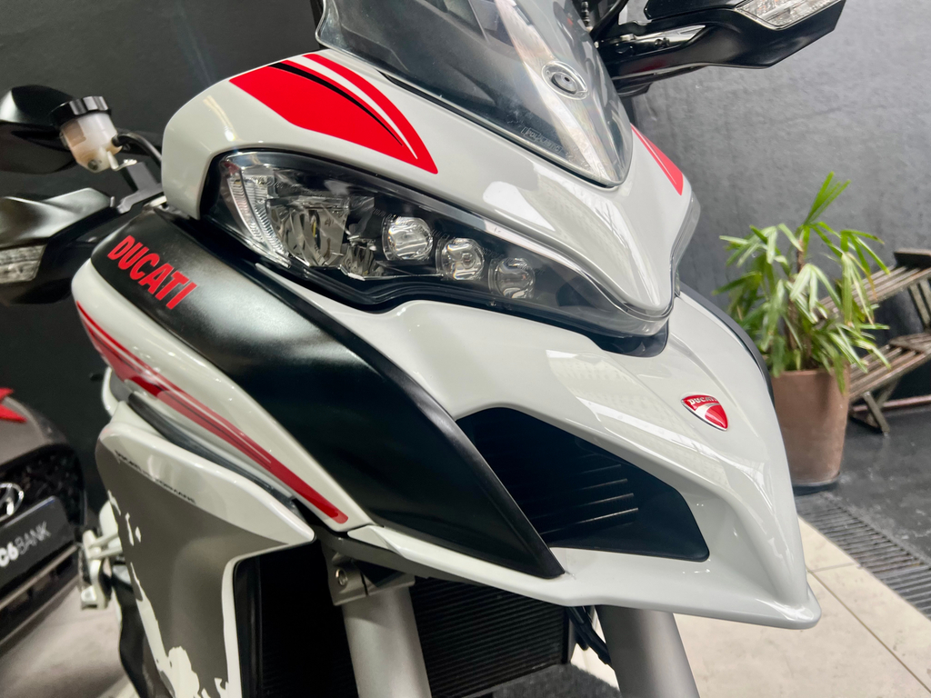 Ducati MULTISTRADA Branco