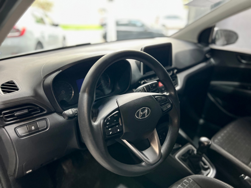 Hyundai HB20 Prata