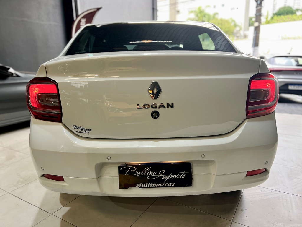 Renault Logan Branco
