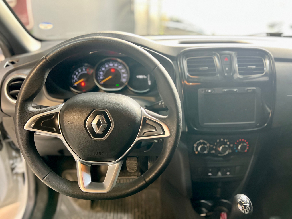 Renault Logan Branco