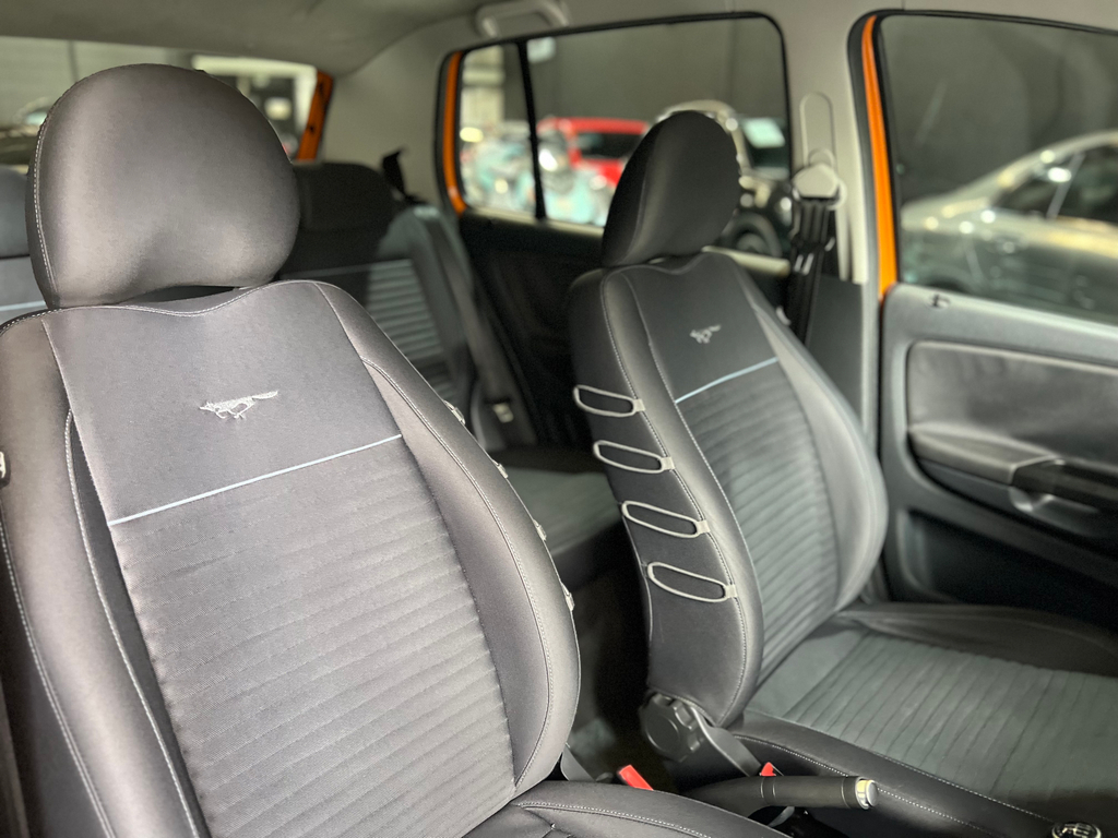 Volkswagen CrossFox Laranja
