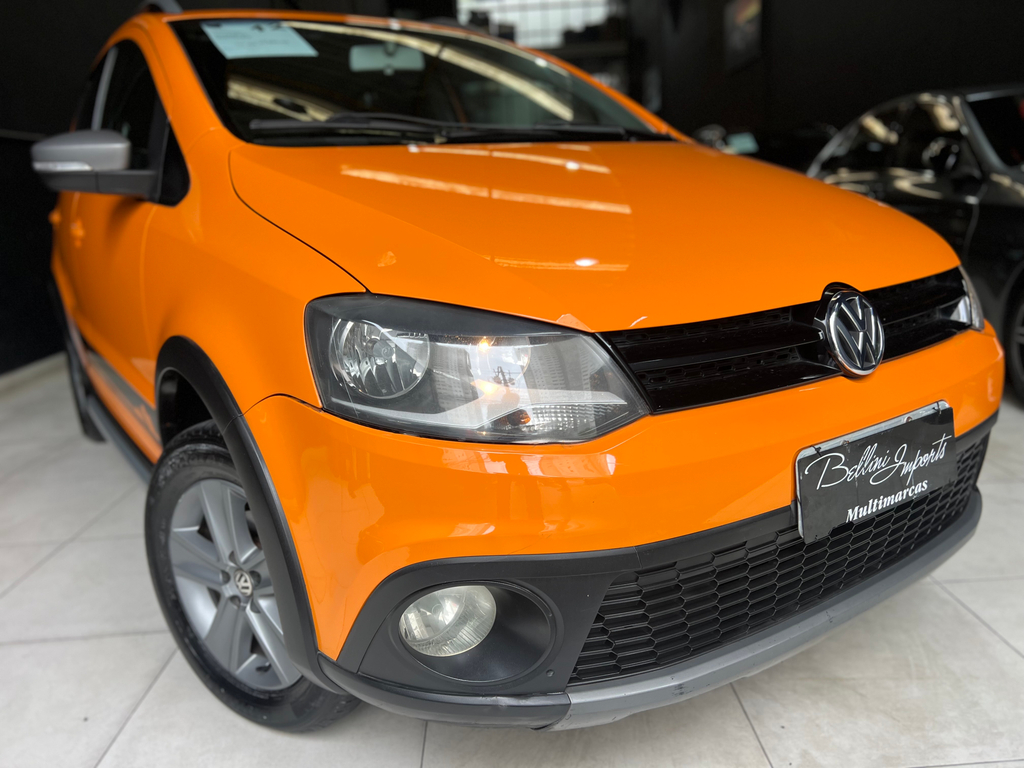 Volkswagen CrossFox Laranja
